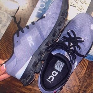 On Running Women's Running Shoes